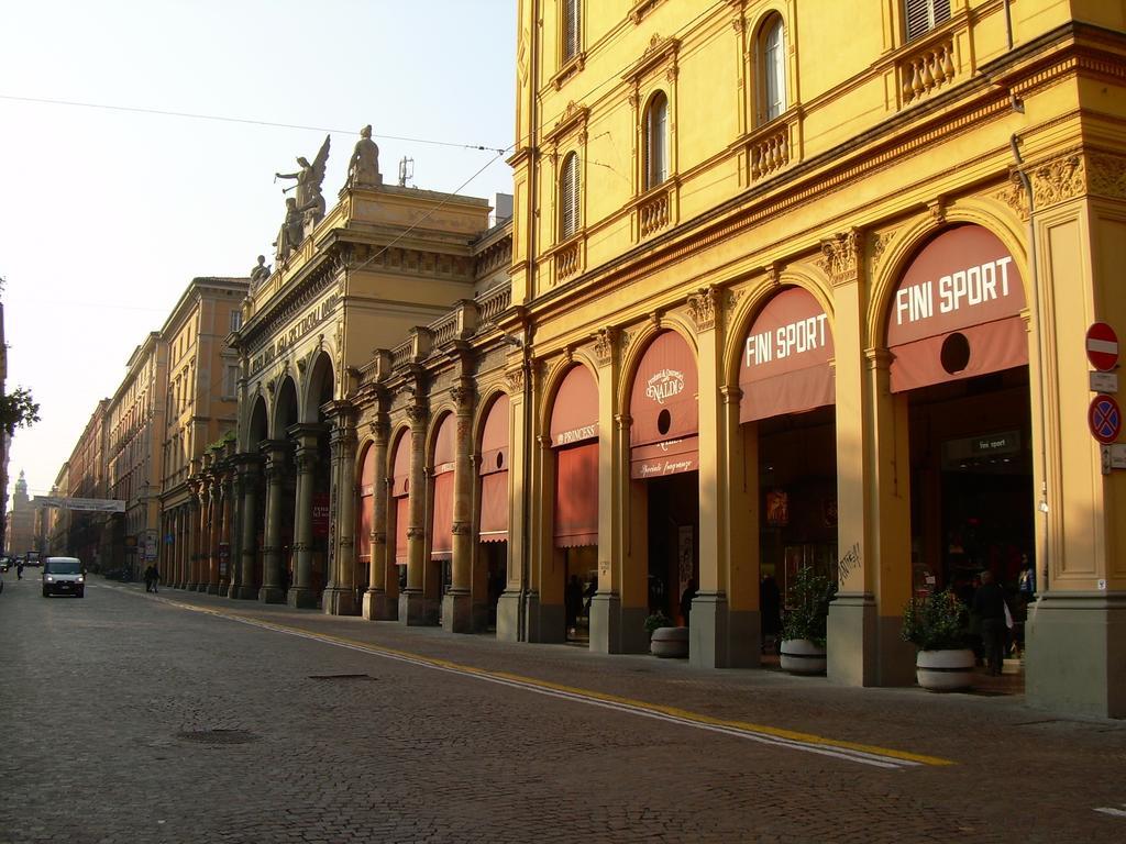 Travel House Bologna Apartman Szoba fotó